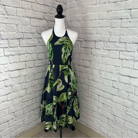 ANN TAYLOR PETITE WOMANS DRESS - Picture 4 of 7